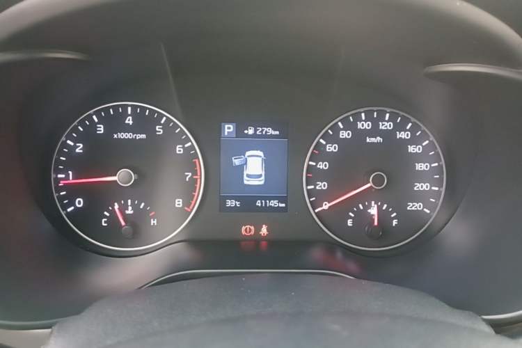 Used Kia KX Cross 2019 1.6L Automatic Dynamic Sunroof Version China VI Instrument Cluster
