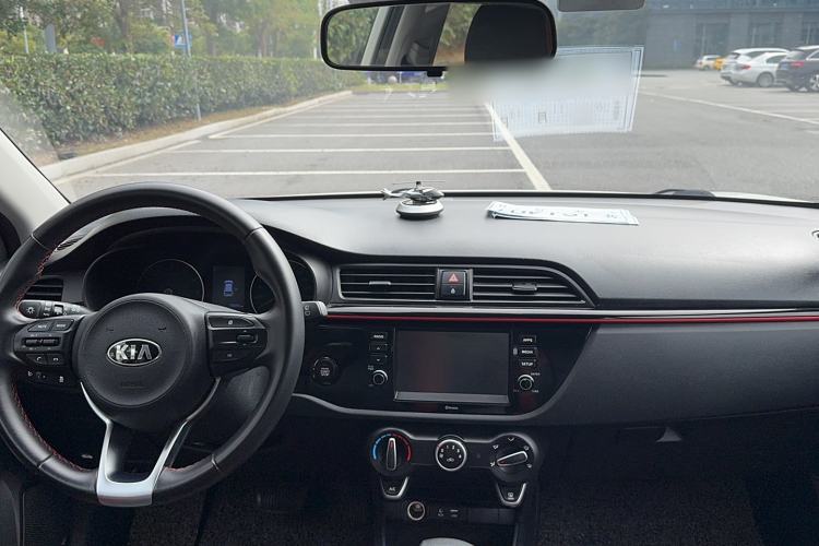 Used Kia KX Cross 2019 1.6L Automatic Dynamic Sunroof Version China VI Interior 2