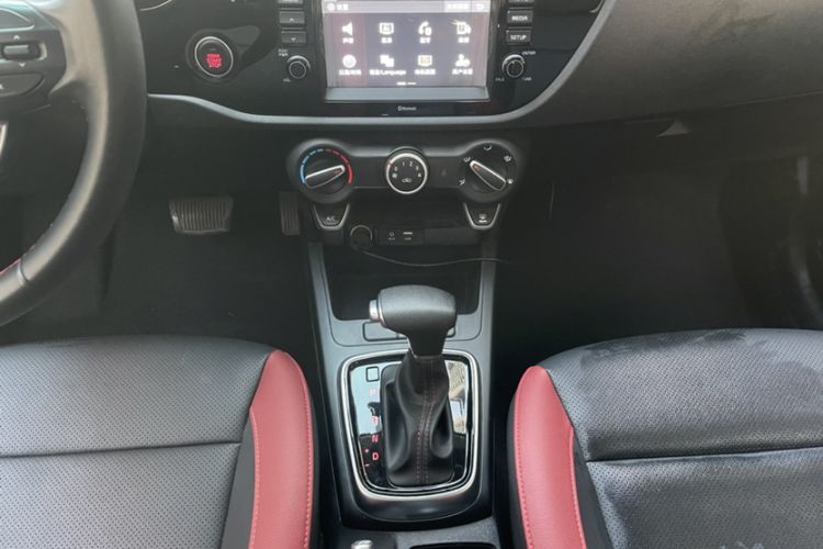 Used Kia KX Cross 2019 1.6L Automatic Dynamic Sunroof Version China VI Interior 4