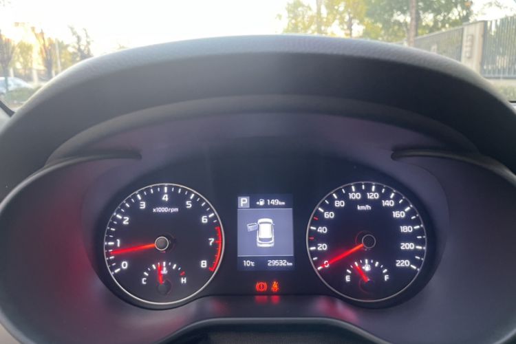 Used Kia KX Cross 2019 1.6L Automatic Dynamic Sunroof Version China VI Interior 9