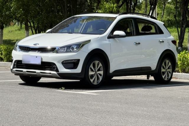 Used Kia KX Cross 2019 1.6L Automatic Dynamic Sunroof Version China VI
