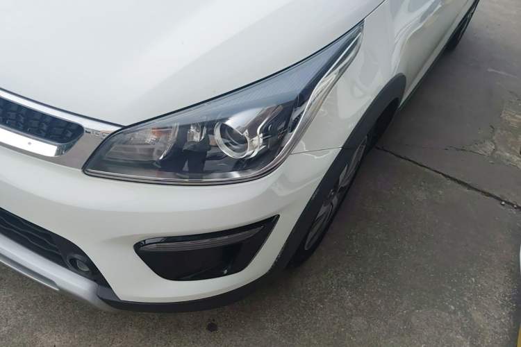Used Kia KX Cross 2019 1.6L Automatic Dynamic Sunroof Version China VI Left Front Headlight