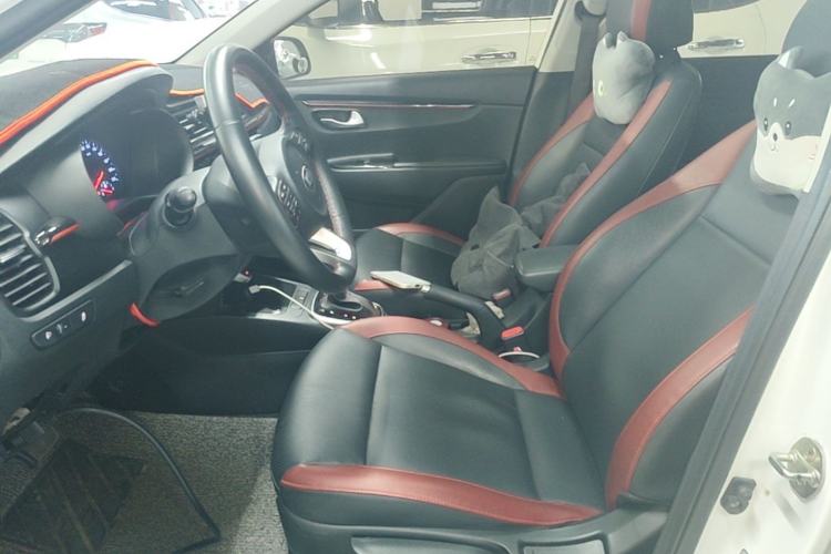 Used Kia KX Cross 2019 1.6L Automatic Dynamic Sunroof Version China VI Left Front Seat