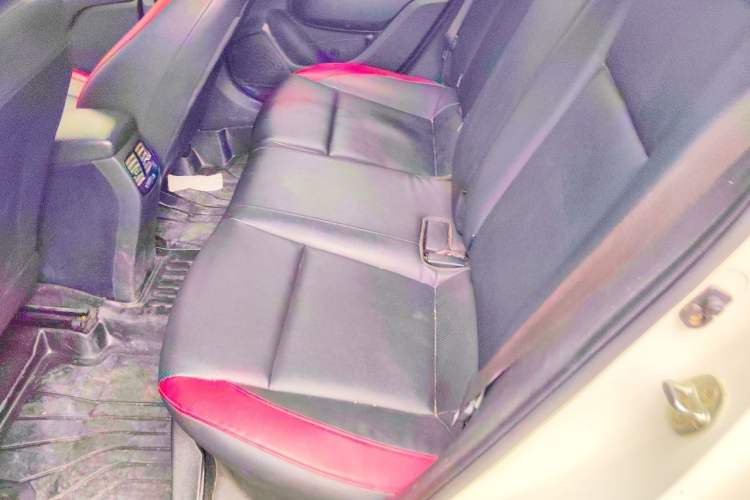 Used Kia KX Cross 2019 1.6L Automatic Dynamic Sunroof Version China VI Left Rear Seat