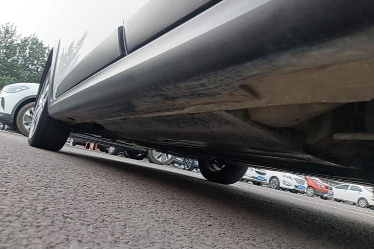 Used Kia KX Cross 2019 1.6L Automatic Dynamic Sunroof Version China VI Left Side Sill