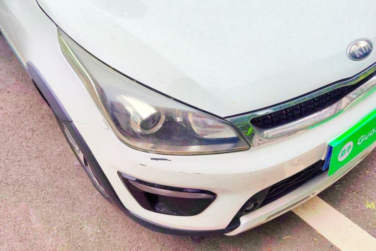 Used Kia KX Cross 2019 1.6L Automatic Dynamic Sunroof Version China VI Right Front Headlight