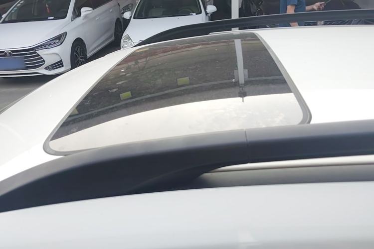 Used Kia KX Cross 2019 1.6L Automatic Dynamic Sunroof Version China VI Roof