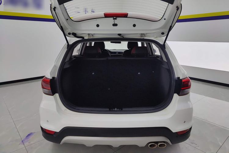 Used Kia KX Cross 2019 1.6L Automatic Dynamic Sunroof Version China VI Trunk