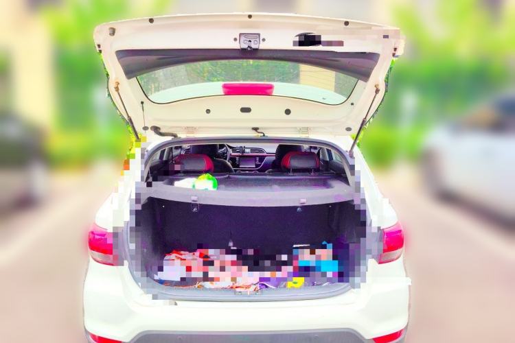 Used Kia KX Cross 2019 1.6L Automatic Dynamic Sunroof Version China VI Trunk