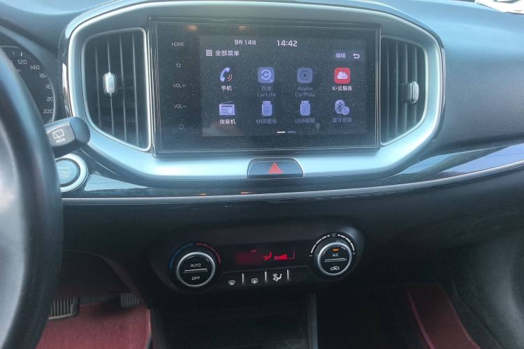 Used Kia kx1 Stonic 2019 1.4L Automatic Fun Edition China V Standard Audio And AC Panel