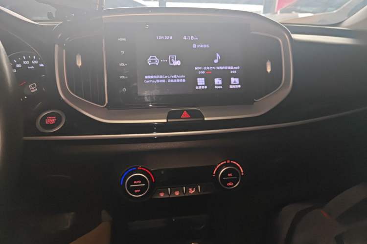 Used Kia kx1 Stonic 2019 1.4L Automatic Sport Edition China VI Audio And AC Panel