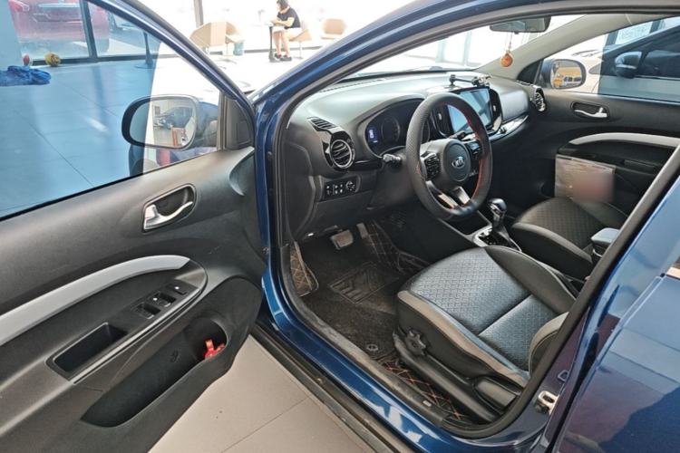 Used Kia kx1 Stonic 2019 1.4L Automatic Fun Edition China V Standard Driver Seat