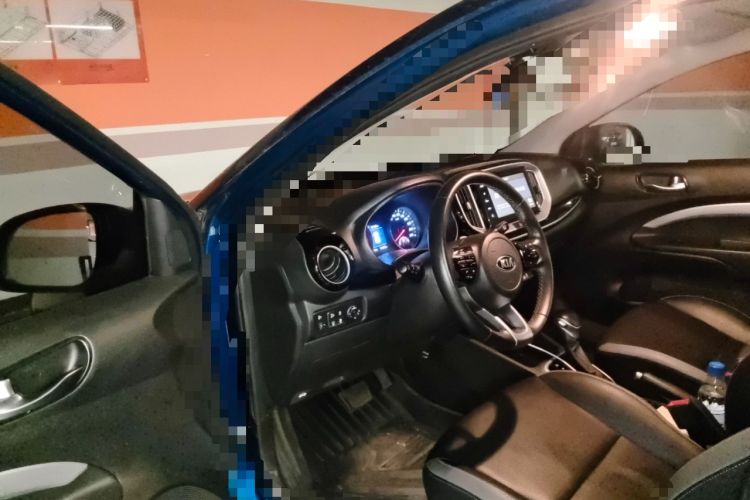 Used Kia kx1 Stonic 2019 1.4L Automatic Fun Edition China VI Driver Seat