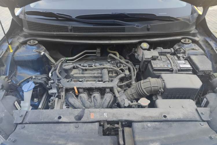 Used Kia kx1 Stonic 2019 1.4L Automatic Fun Edition China VI Engine Bay