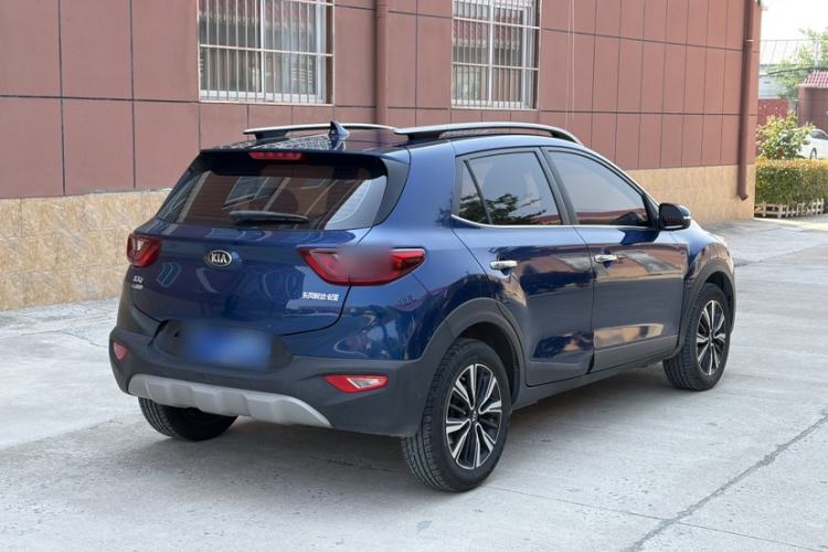 Used Kia kx1 Stonic 2019 1.4L Automatic Fun Edition China VI Exterior 3