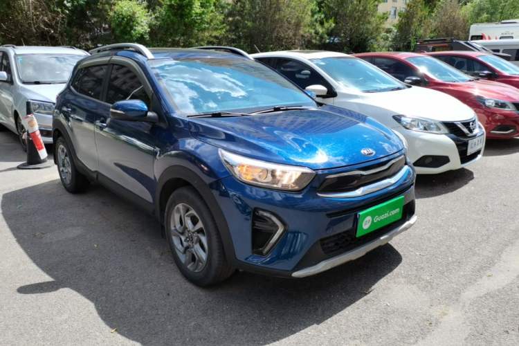 Used Kia kx1 Stonic 2019 1.4L Automatic Fun Edition China V Standard Front Right 45 Deg