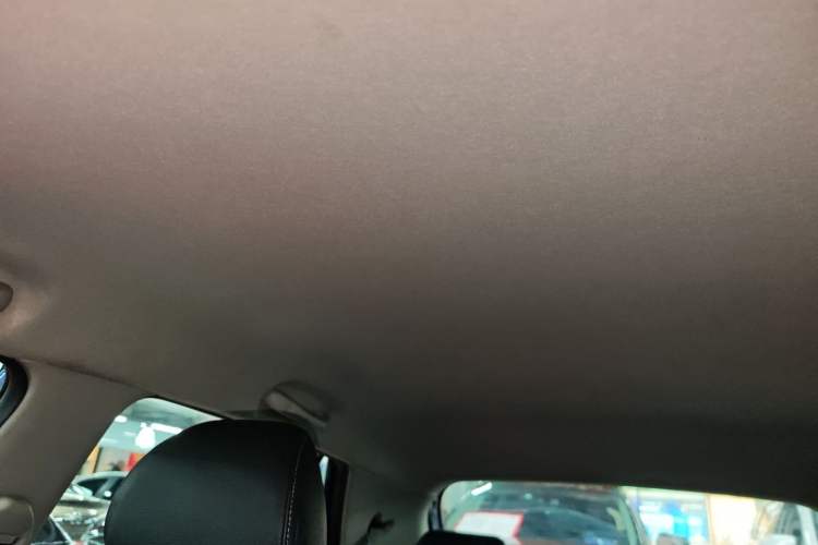 Used Kia kx1 Stonic 2019 1.4L Automatic Sport Edition China VI Headliner