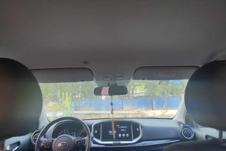 Used Kia kx1 Stonic 2019 1.4L Automatic Fun Edition China VI Headliner