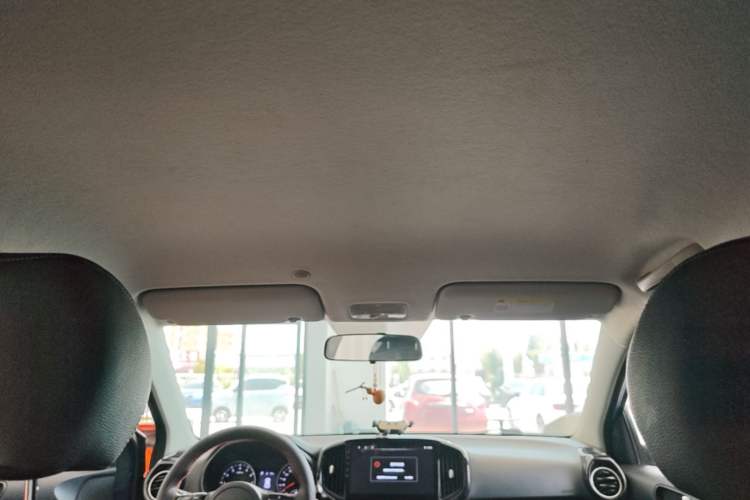 Used Kia kx1 Stonic 2019 1.4L Automatic Fun Edition China V Standard Headliner