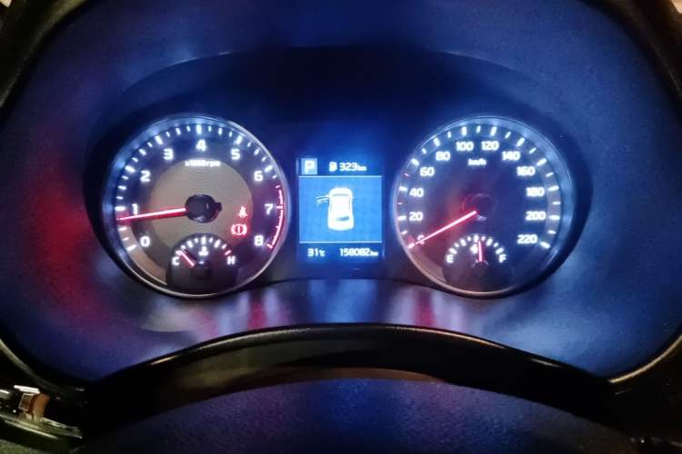 Used Kia kx1 Stonic 2019 1.4L Automatic Fun Edition China VI Instrument Cluster