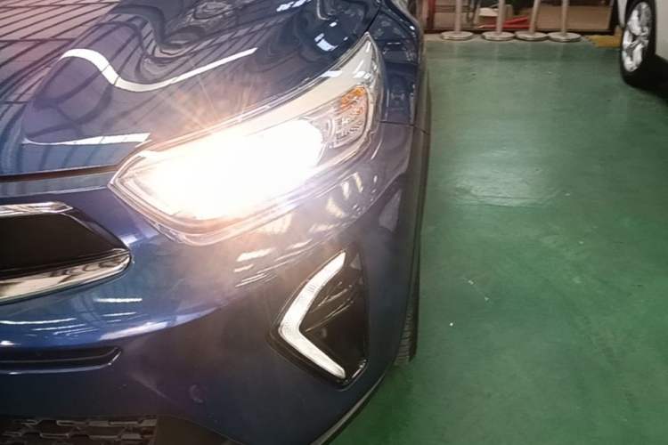 Used Kia kx1 Stonic 2019 1.4L Automatic Fun Edition China V Standard Left Front Headlight