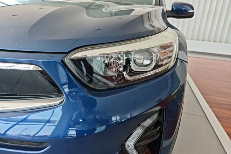 Used Kia kx1 Stonic 2019 1.4L Automatic Fun Edition China V Standard Left Front Headlight