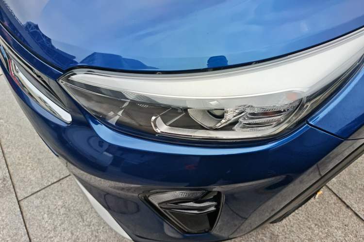Used Kia kx1 Stonic 2019 1.4L Automatic Sport Edition China VI Left Front Headlight
