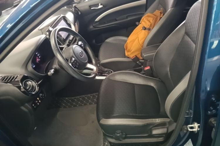 Used Kia kx1 Stonic 2019 1.4L Automatic Fun Edition China V Standard Left Front Seat