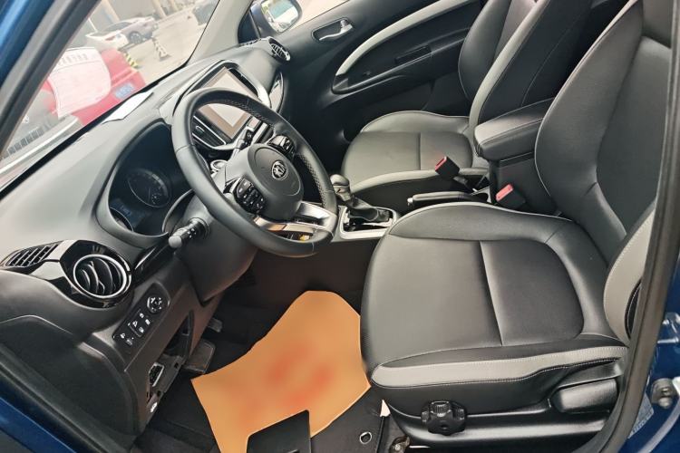 Used Kia kx1 Stonic 2019 1.4L Automatic Sport Edition China VI Left Front Seat