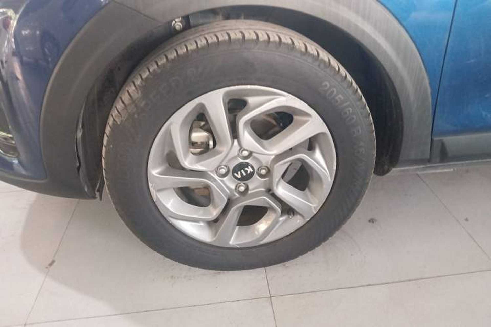 Used Kia kx1 Stonic 2019 1.4L Automatic Fun Edition China V Standard Left Front Wheel Hub