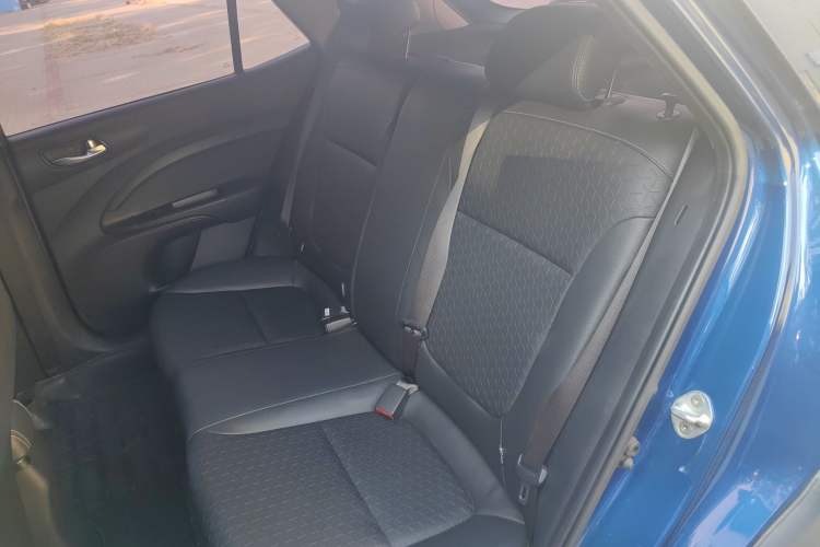Used Kia kx1 Stonic 2019 1.4L Automatic Fun Edition China VI Left Rear Seat