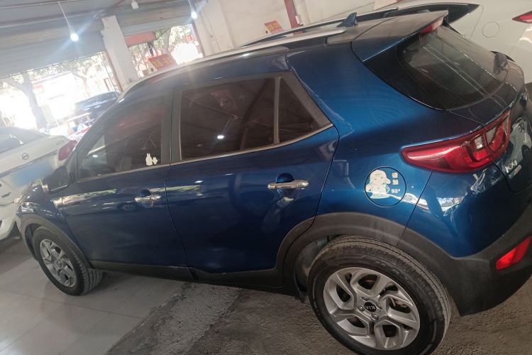 Used Kia kx1 Stonic 2019 1.4L Automatic Fun Edition China V Standard Left Side