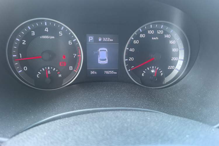 Used Kia kx1 Stonic 2019 1.4L Automatic Fun Edition China V Standard Odometer Close Up
