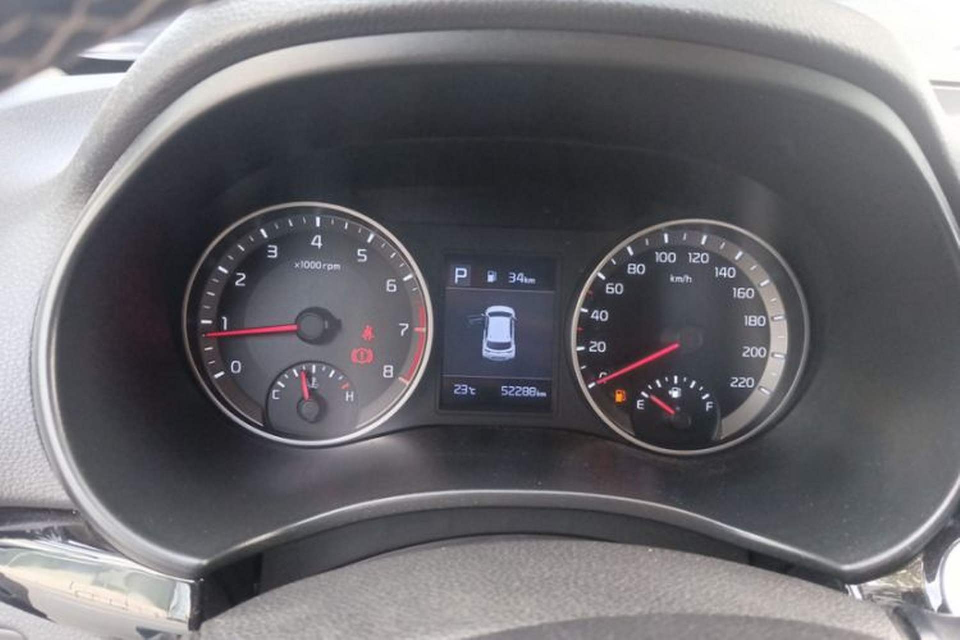 Used Kia kx1 Stonic 2019 1.4L Automatic Fun Edition China VI Odometer Close Up