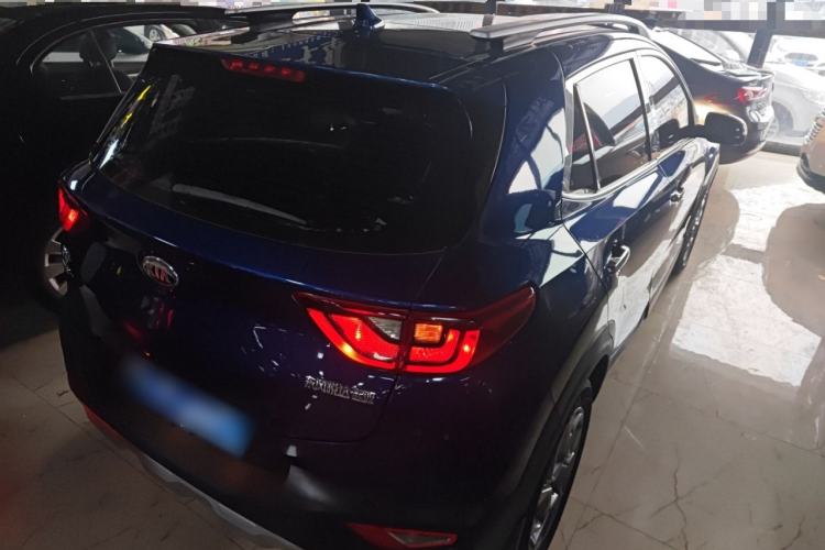 Used Kia kx1 Stonic 2019 1.4L Automatic Sport Edition China VI Rear Right 45 Deg
