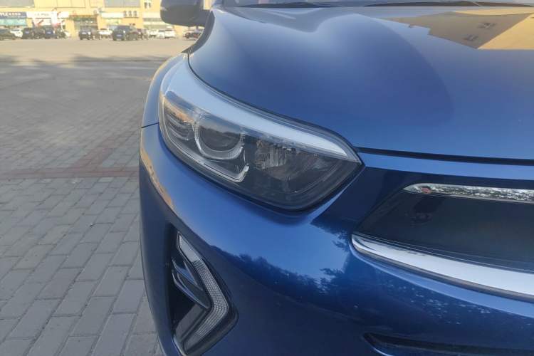 Used Kia kx1 Stonic 2019 1.4L Automatic Fun Edition China VI Right Front Headlight