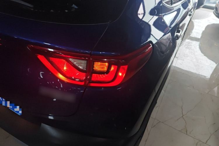 Used Kia kx1 Stonic 2019 1.4L Automatic Sport Edition China VI Right Rear Taillight