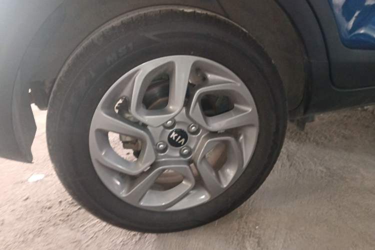 Used Kia kx1 Stonic 2019 1.4L Automatic Fun Edition China V Standard Right Rear Wheel Hub