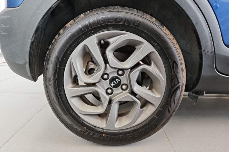 Used Kia kx1 Stonic 2019 1.4L Automatic Fun Edition China V Standard Right Rear Wheel Hub