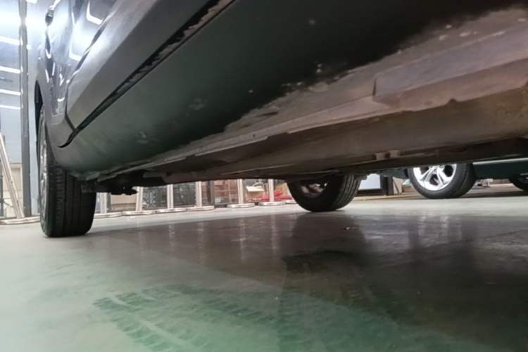 Used Kia kx1 Stonic 2019 1.4L Automatic Fun Edition China V Standard Right Side Sill