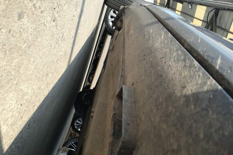 Used Kia kx1 Stonic 2019 1.4L Automatic Fun Edition China V Standard Right Side Sill
