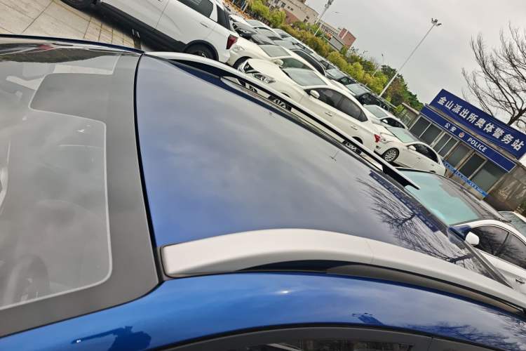 Used Kia kx1 Stonic 2019 1.4L Automatic Sport Edition China VI Roof