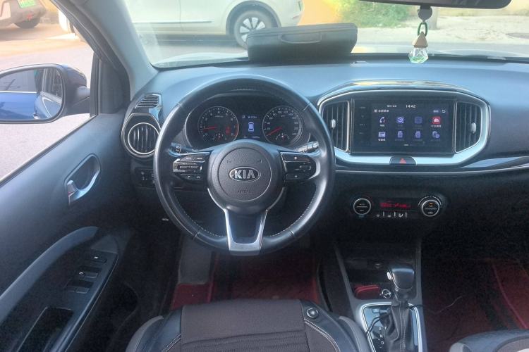 Used Kia kx1 Stonic 2019 1.4L Automatic Fun Edition China V Standard Steering Wheel