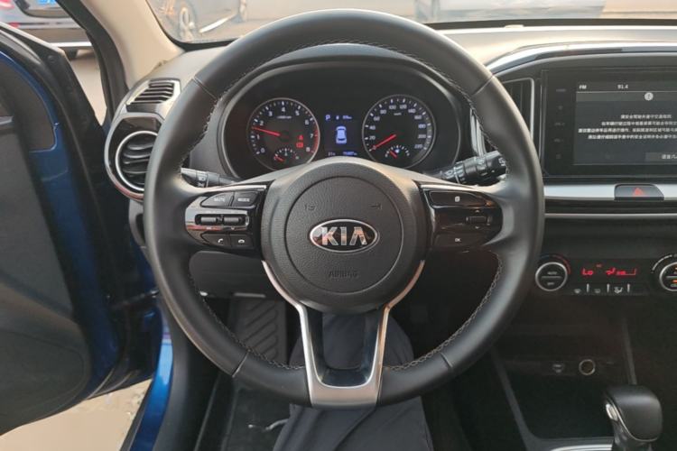 Used Kia kx1 Stonic 2019 1.4L Automatic Fun Edition China VI Steering Wheel