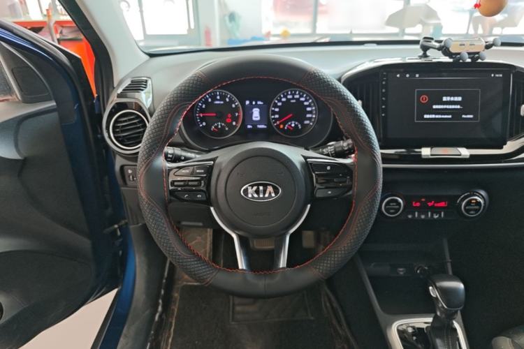 Used Kia kx1 Stonic 2019 1.4L Automatic Fun Edition China V Standard Steering Wheel