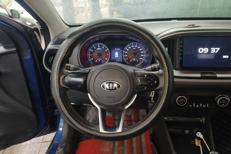 Used Kia kx1 Stonic 2019 1.4L Manual Fun Edition China VI Standard Steering Wheel