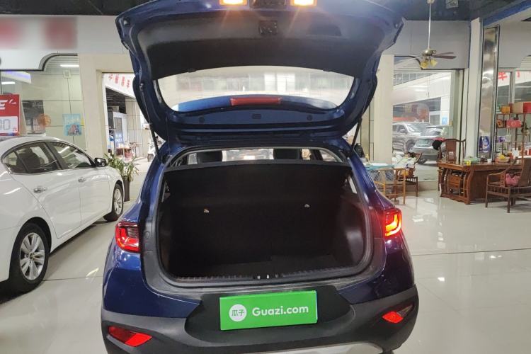 Used Kia kx1 Stonic 2019 1.4L Automatic Sport Edition China VI Trunk