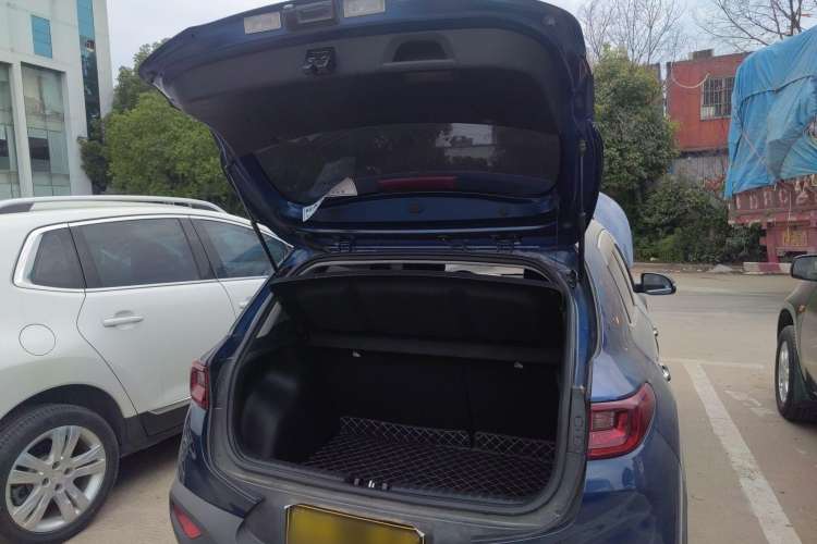 Used Kia kx1 Stonic 2019 1.4L Automatic Fun Edition China V Standard Trunk