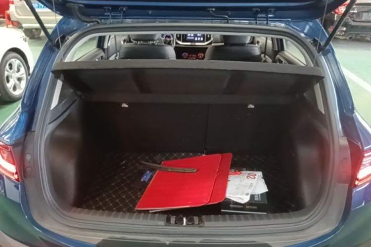 Used Kia kx1 Stonic 2019 1.4L Automatic Fun Edition China V Standard Trunk