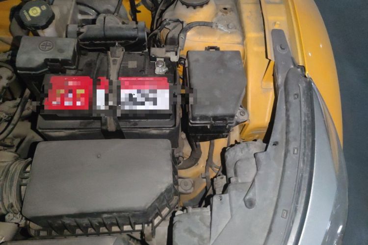 Used Kia kx1 Stonic 2019 1.4L Automatic Fun Edition China VI Engine Bay Left